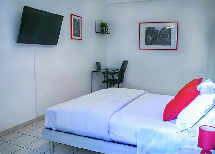 360 Mameli House - Con Balcone A 10 Minuti Dalla Metro