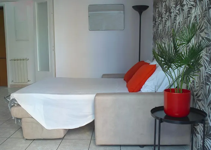 360 Mameli House - Con Balcone A 10 Minuti Dalla Metro