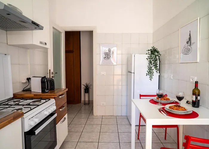Apartment 360 Mameli House - Con Balcone A 10 Minuti Dalla Metro *