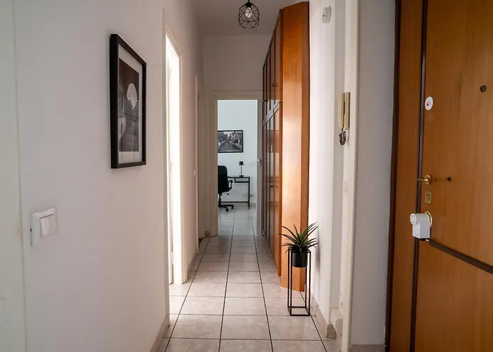 360 Mameli House - Con Balcone A 10 Minuti Dalla Metro Appartement *